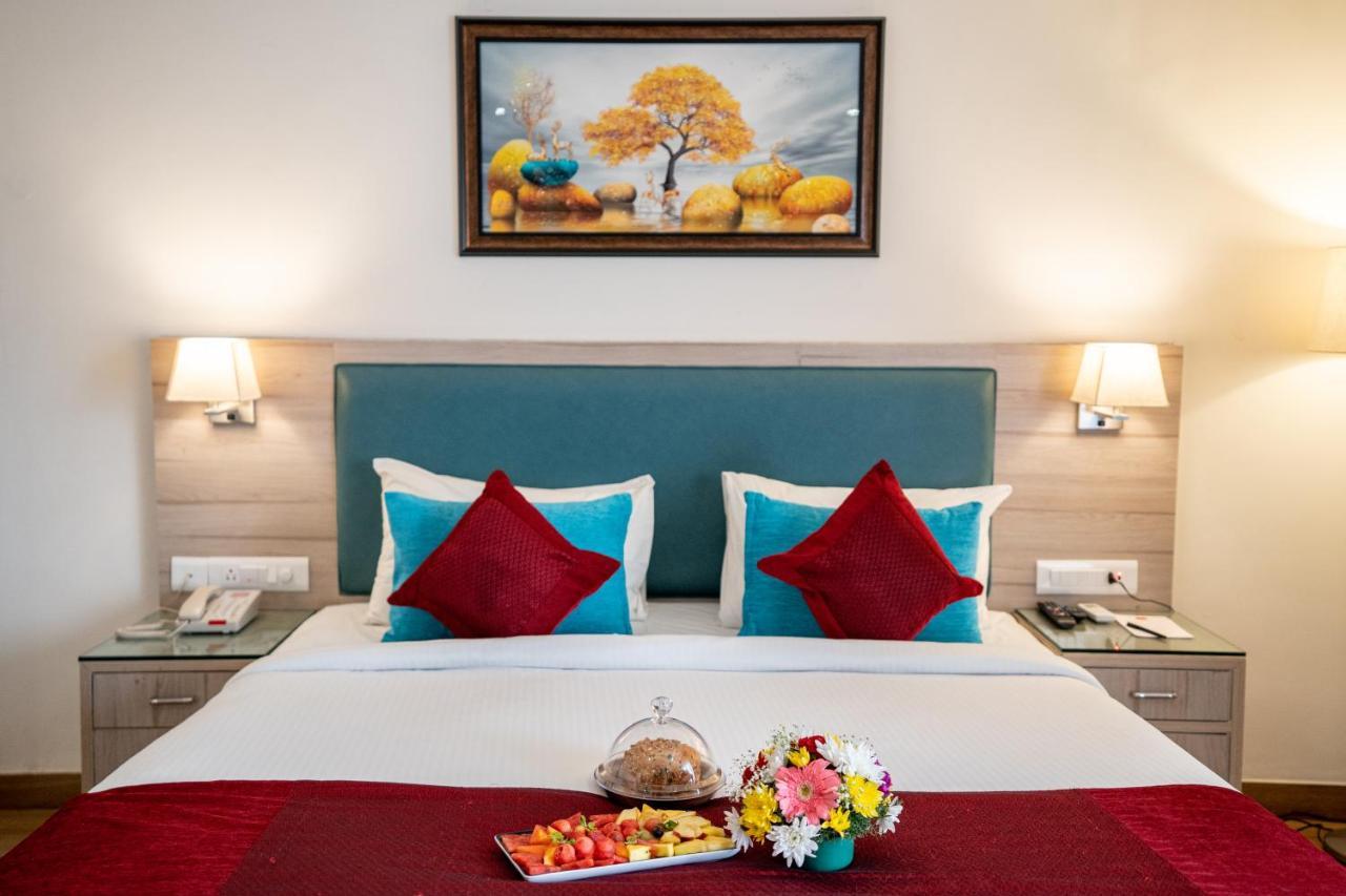 Le Seasons Resort Кандолим Экстерьер фото
